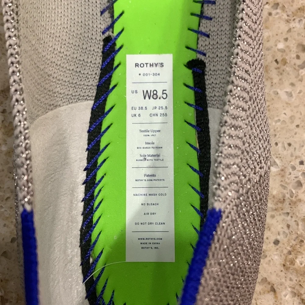 Rothy's The FLAT Metallic Silver Loafer Women's Round Toe Slip Ons Size 8.5 - Picture 7 of 8